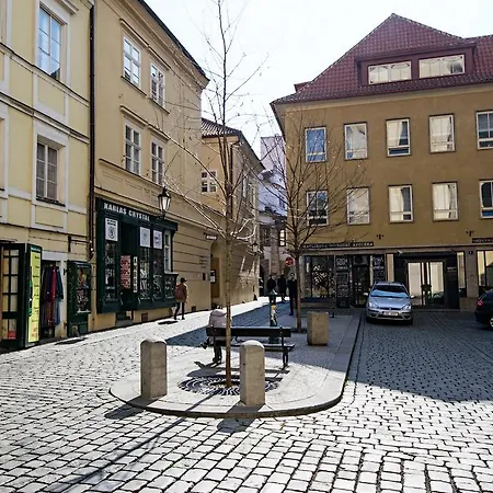 Ruterra Flat In Prague's Heart Appartement Praag